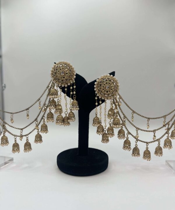 White And Golden Colour Alloy Sparkling Earring