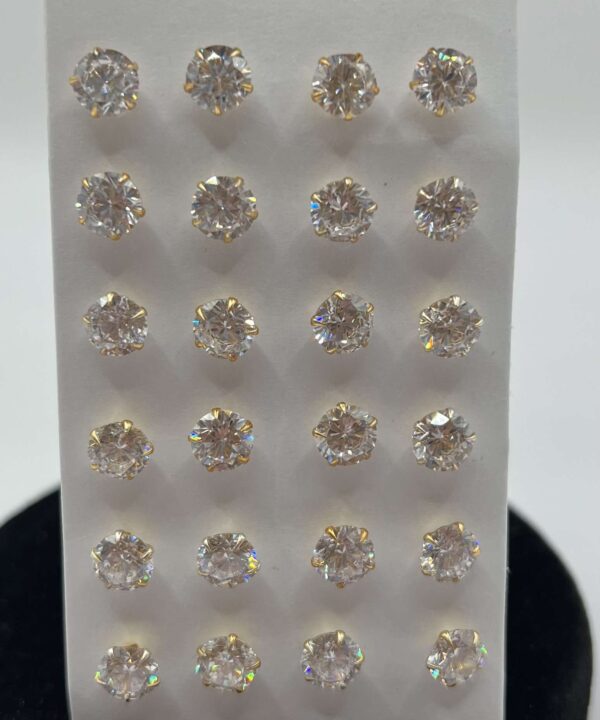 Attractive Pack of 12 Pairs Stud Earrings For Girls