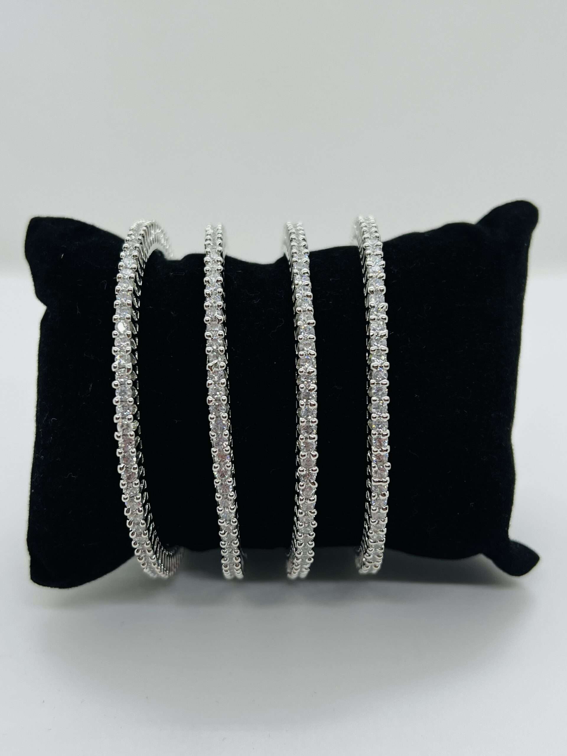 SINGLE LINE SILVER BASE AMERICAN DIAMOND BANGLES SET