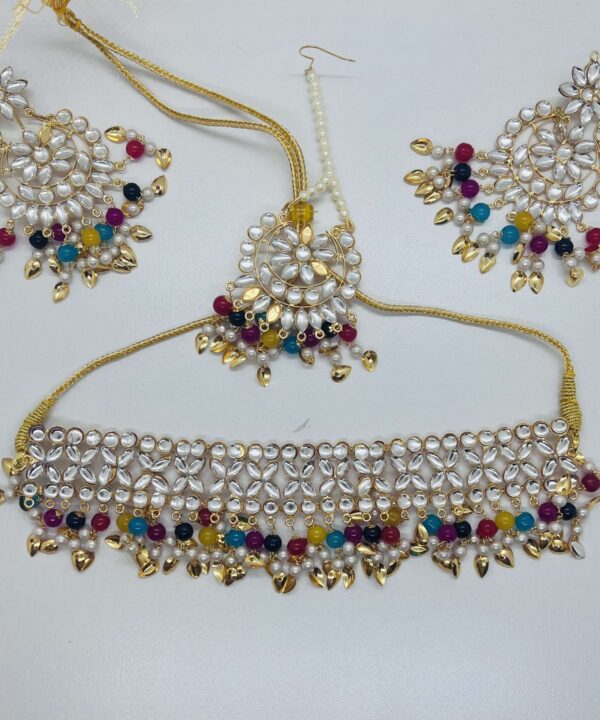 ROYAL KUNDAN WITH PEARL NECKLACE SETS