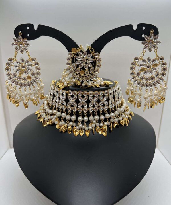 Gold Indian Bridal Jewellery