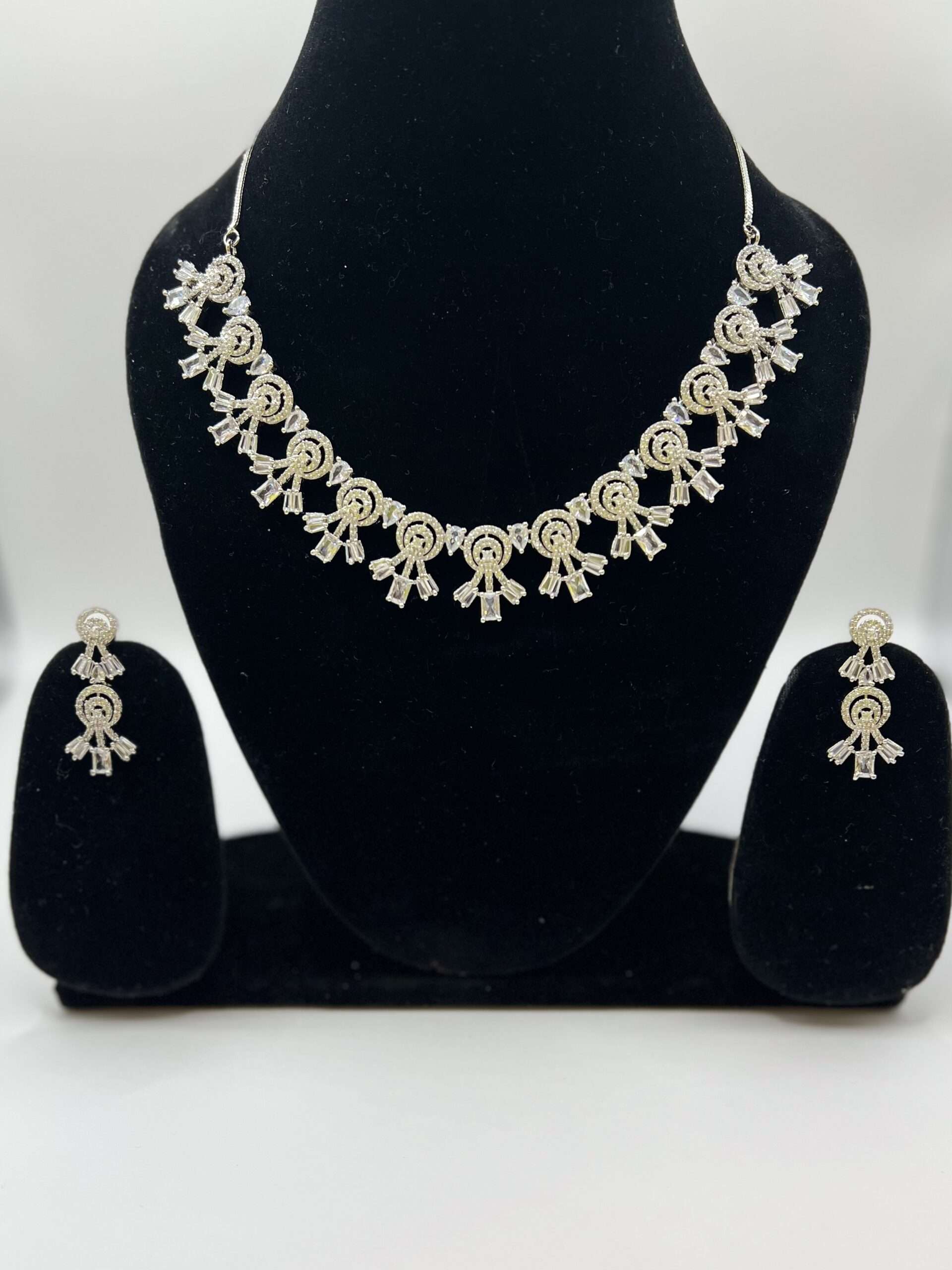 Graceful & Stylish Silver Diamond Necklace Set