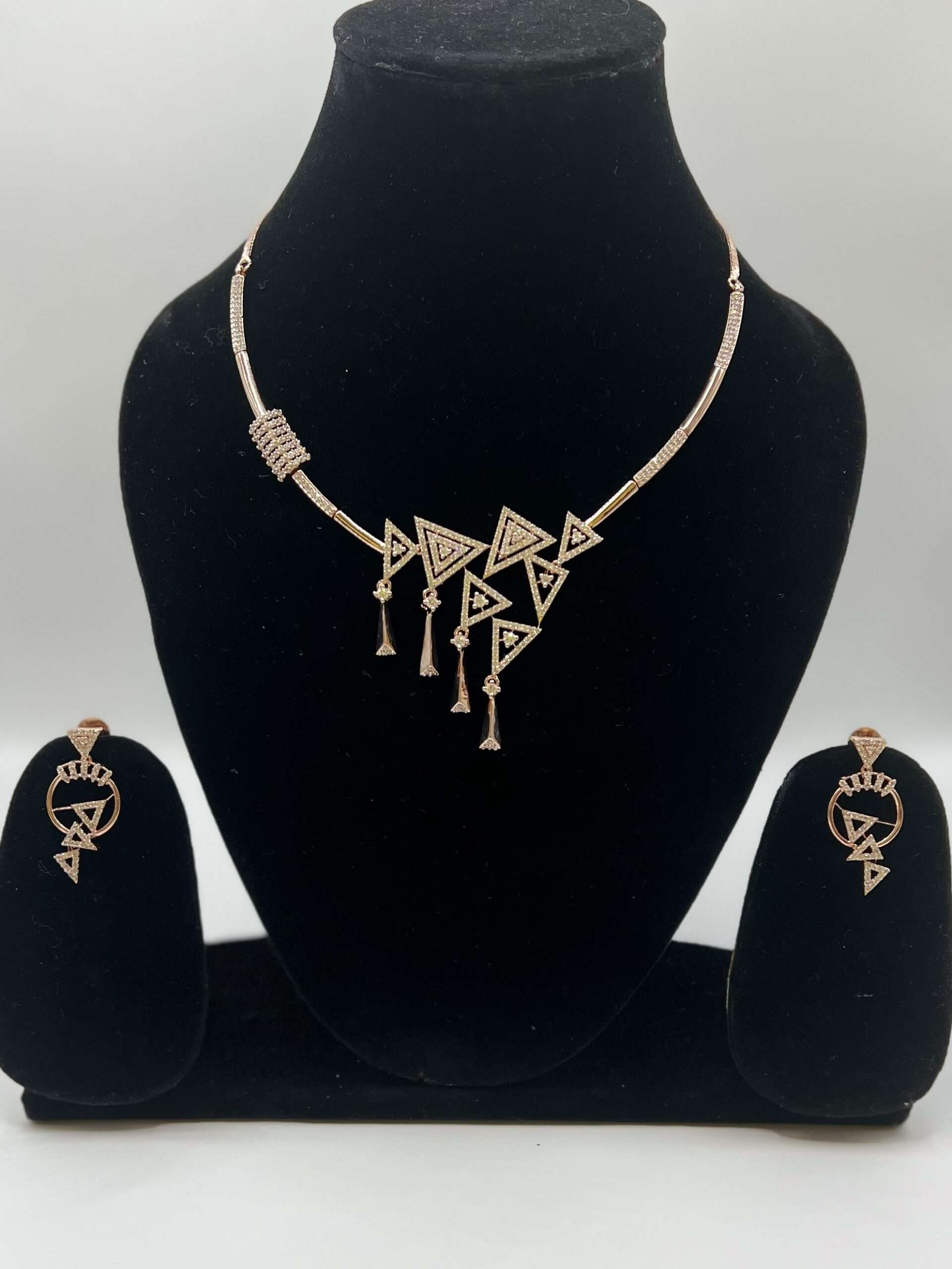Traditional Gold Plated Design Necklace Set