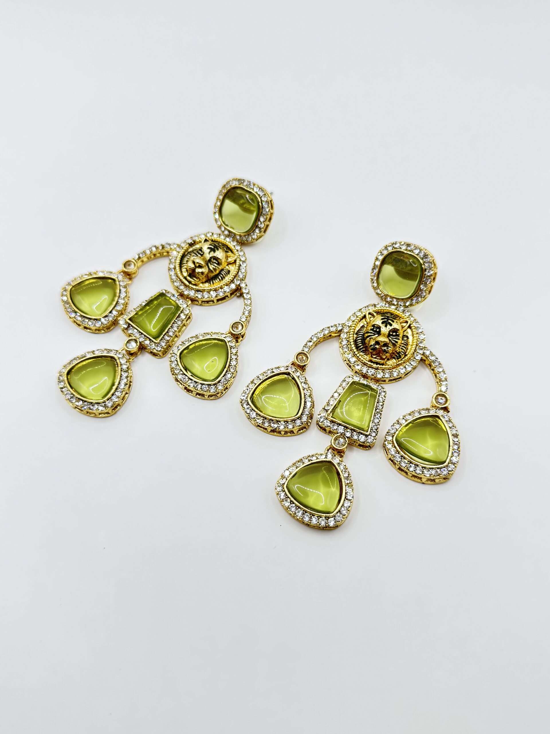 LIGHT GREEN COLOR BEAUTIFUL INFLUENCED DANGLE (HANGING) EARRINGS WITH MONALISA AND AD STONE.
