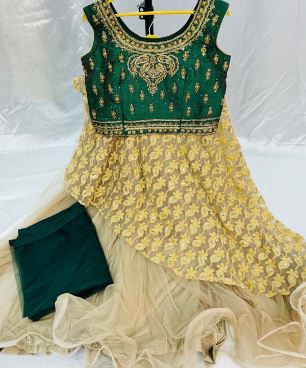 Beautiful Crop Top Heavy Ken Ken Full Flared Net Based With Designer Blouse Stone Work Comes With Net Dupatta.