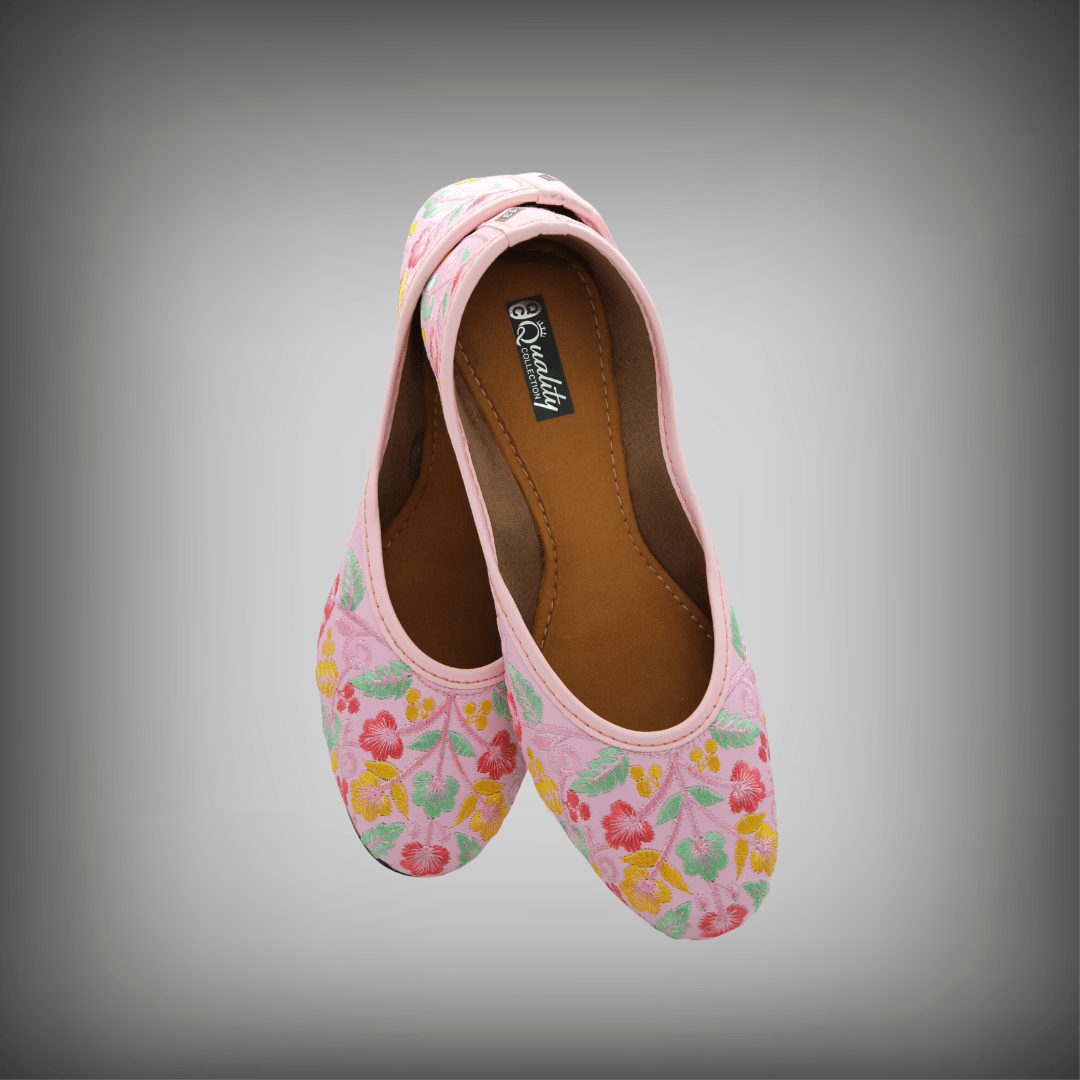 Beige Handicraft Punjabi Jutti-Beige Jutis For Women  (Multicolor)