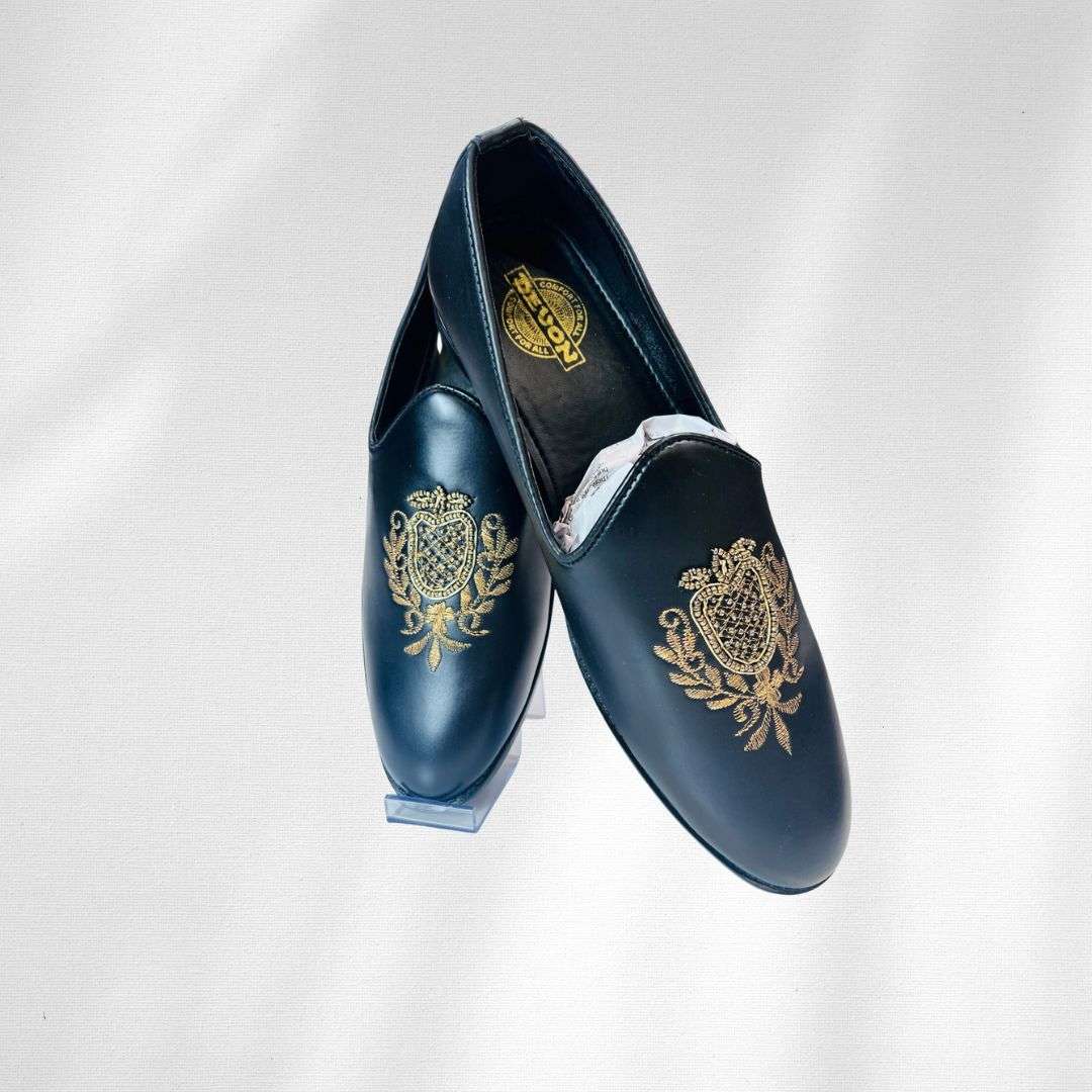 Men black vegan leather Mojdi Loafers , Hand embroidered Groom shoes , Indian ethnic shoes
